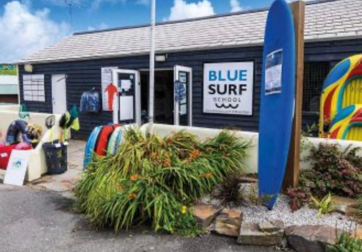 Mollys Retreat Pet Friendly Three Bed Caravan With Small Garden Newquay Bay Resort Quieter Area Of Park Exterior foto